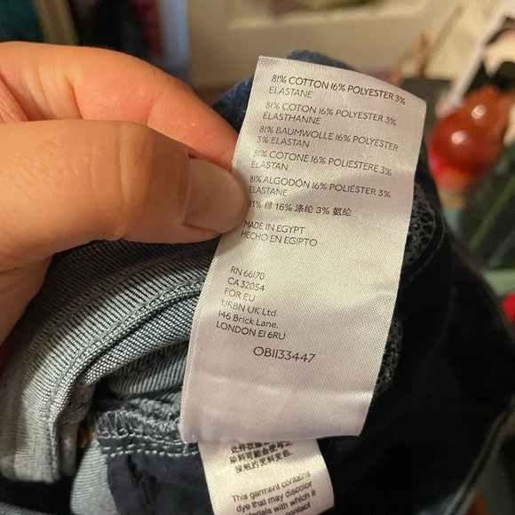 FREE PEOPLE MEDIUM WASH SKINNY JEANS - Picture 3 of 4